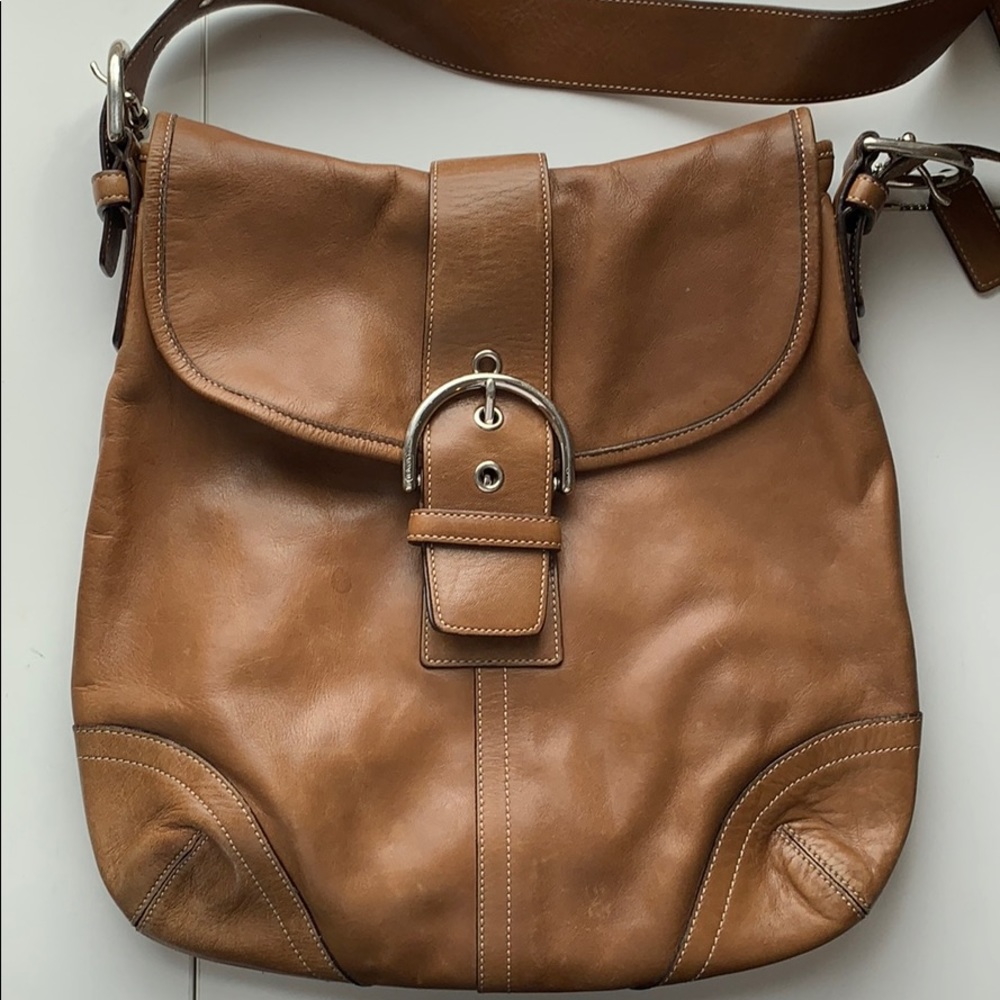 Vintage leather cognac Coach crossbody purse